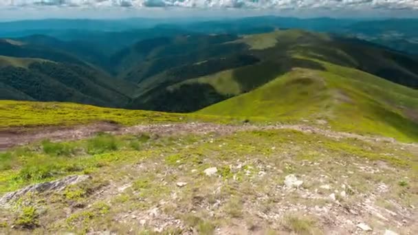 Tiden förfaller vackra berg och moln natur landskap — Stockvideo