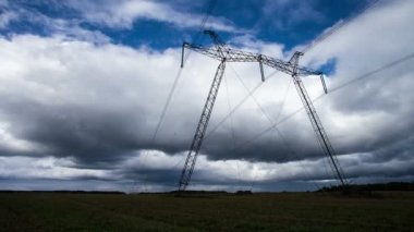 zaman atlaması, yüksek voltajlı elektrik hatları, enerji endüstrisi