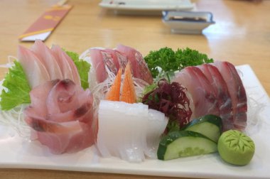 Japon yemekleri kataloglar menüsünün suşi ayarla paket, resim kırpma yoluyla di kesimli fotoğraf için