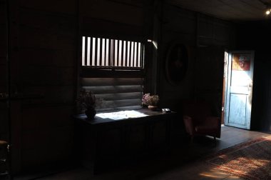 Bangkok, Tayland / 02 Şubat 2020: Talat Noi (Charoen Krung), binanın eski bir köşesidir. Şık: Bangkok, Tayland