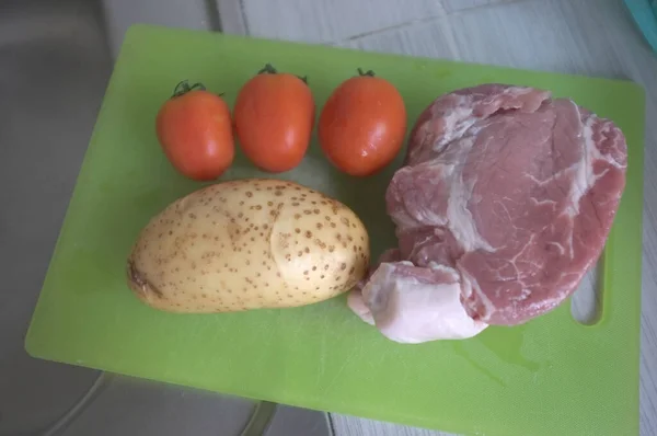 Składniki Curry Wieprzowej Mięso Wieprzowe Pomidor Ziemniak — Zdjęcie stockowe
