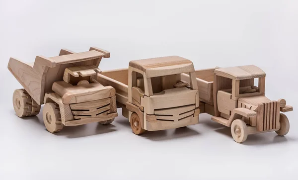 3 장난감 자동차입니다. 트럭 및 덤프 트럭. — 스톡 사진