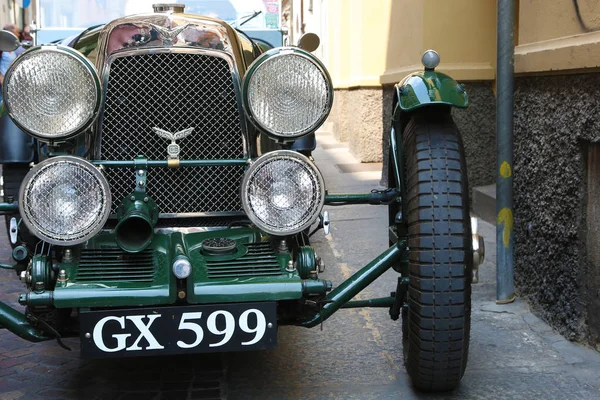 Détail d'une vieille Aston Martin — Photo