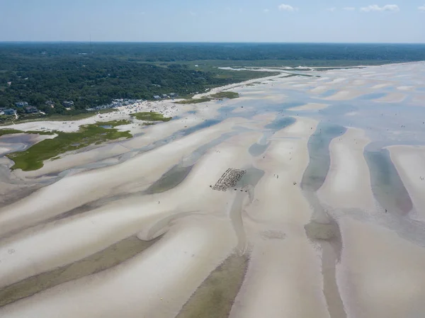 Пісок плоским під час відливу на Cape Cod — стокове фото