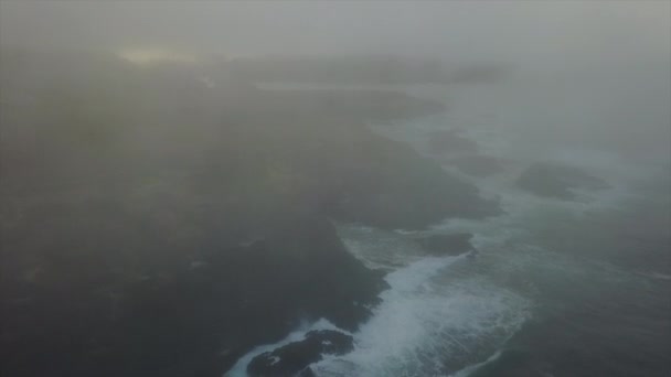 Aérea de la costa norte de California en Mendocino — Vídeos de Stock