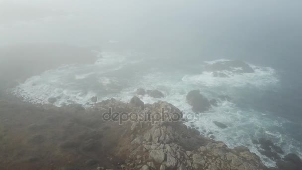 Vue Aérienne Du Brouillard Couvrant La Côte De Californie 