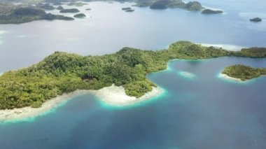 Adaları'nın Pef, Raja Ampat havadan görünümü