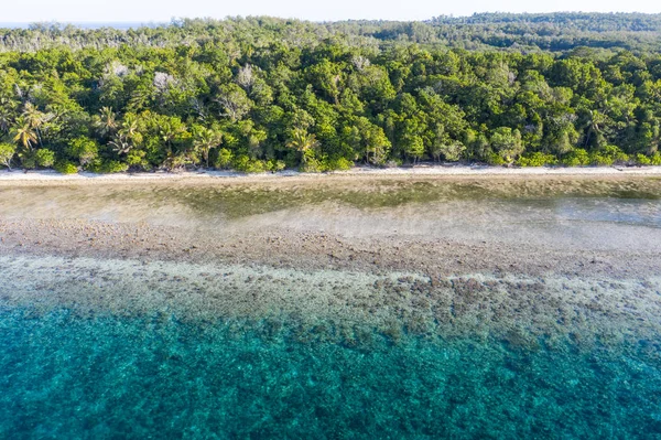 Klar Varmt Vatten Badar Strand Avlägsen Moluckerna Indonesien Denna Tropiska — Stockfoto