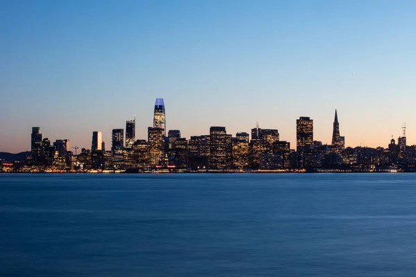 Спокійний Сутінки Розкинувся Над Мальовничим Містом Сан Франциско Каліфорнії Західному — стокове фото