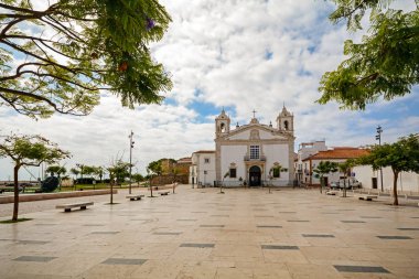 Kilise Igreja de Santo Antonio Lagos, Algarve Portekiz tarihi merkezinde eski town göster.