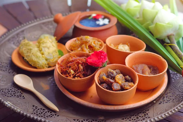 Гарнир Као Чхэ Набор Керамике Тайская Традиционная Еда Правило Едят — стоковое фото