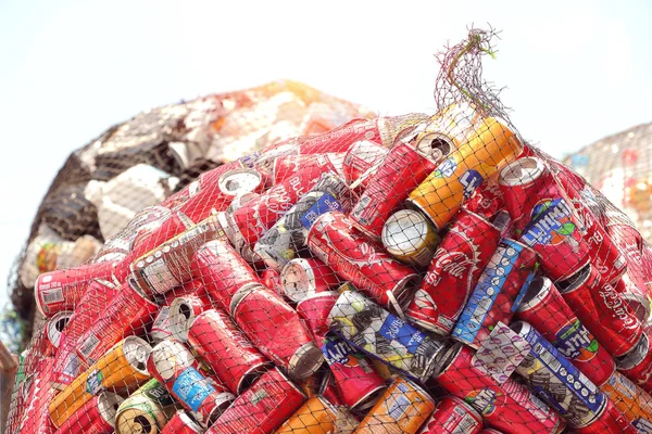 Suratthani Thailand April 2018 Aluminium Cans Net Compressed Recycling Plant — Stock Photo, Image