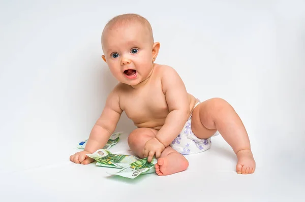 유로 지폐 돈을-흰색 절연 사랑 스러운 아기 — 스톡 사진