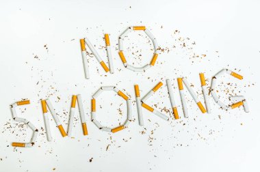 Kırık sigara ile yazılan hiçbir yasaktır sözcükler