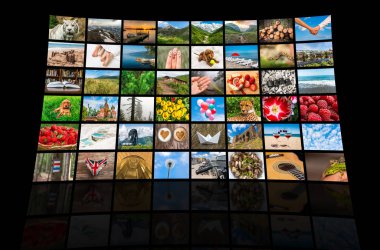 Büyük bir multimedya yayın video duvar oluşturan ekranlar