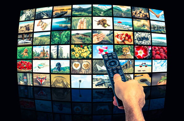 Big multimedia broadcast video wall with remote control
