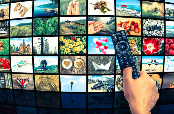 Big multimedia broadcast video wall with remote control