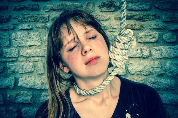 Depressed woman with a noose around her neck - retro style — Stock Photo, Image