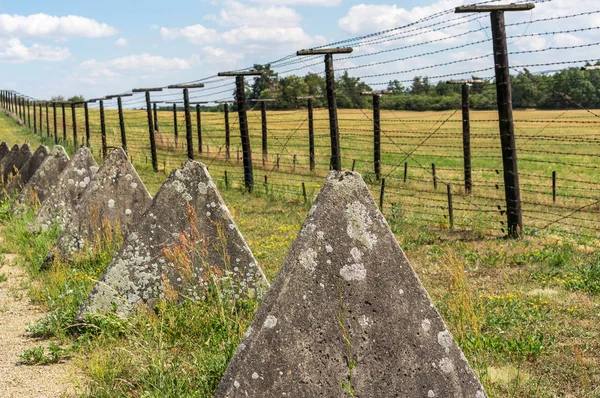 Remains of iron curtain near border of Czech republic — Stock Photo, Image