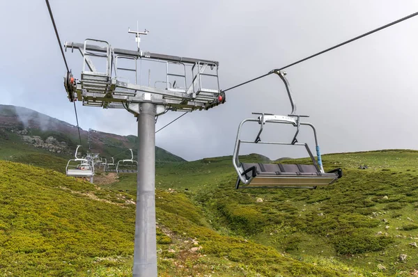 Teleferik Rus dağlarda