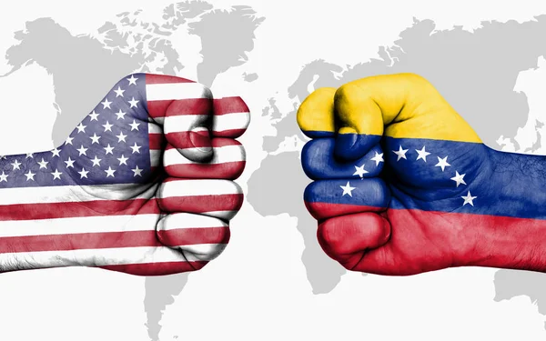 Konflikt zwischen USA und Venezuela - männliche Fäuste — Stockfoto