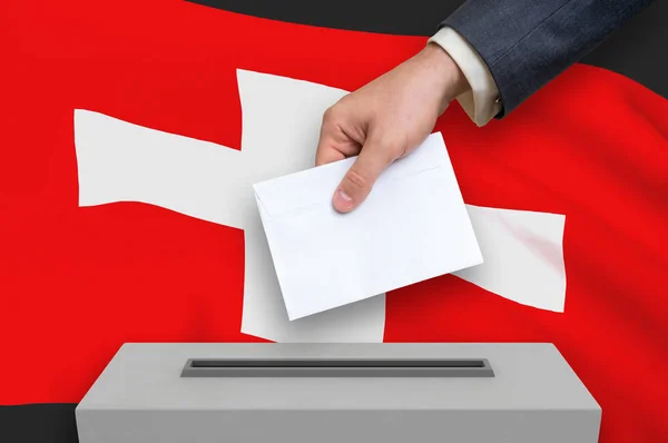 Verkiezingen in Zwitserland - stemmen via de stembus — Stockfoto