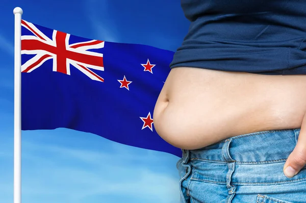 Problema de obesidade na Nova Zelândia e mulher com sobrepeso — Fotografia de Stock