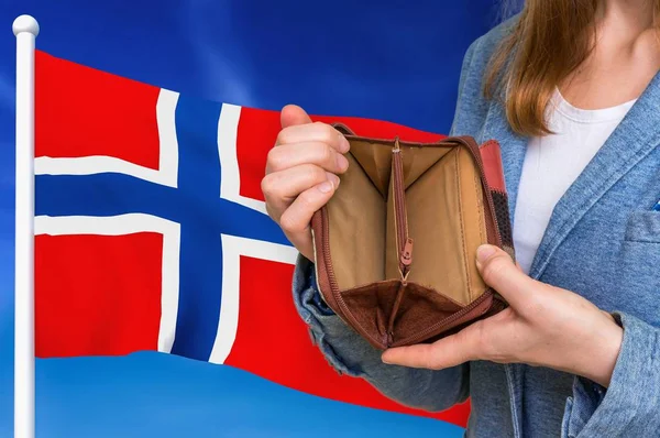 Poor person with empty wallet in Norway — 스톡 사진