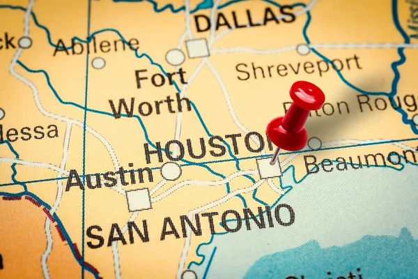 Pushpin pointing at Houston city in Texas, America — 스톡 사진