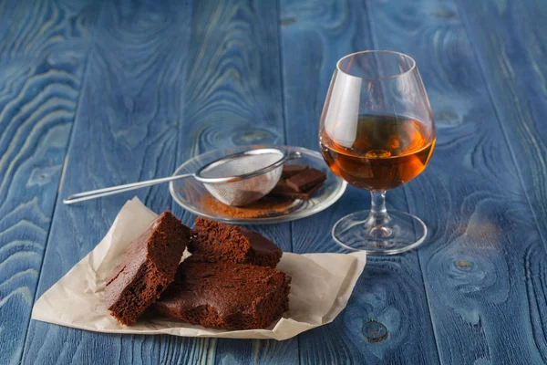 Pastel de chocolate brownie, enfoque selectivo — Foto de Stock
