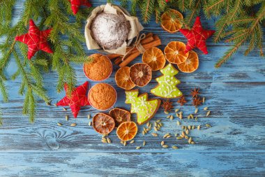 Zencefilli kurabiye ve yıldız anason tarçın ve Noel de ile