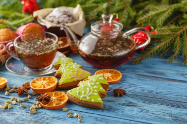 Çay bardağı ile Noel tatil arka plan