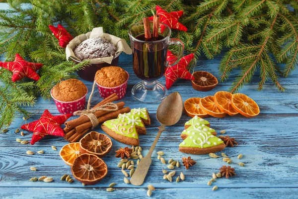 Noel içki masasında