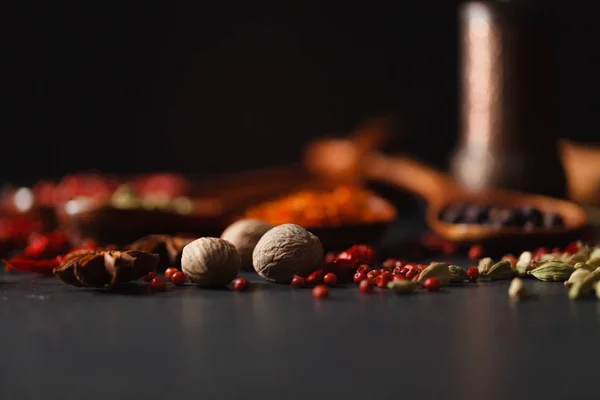 Grupp av blandning kryddor med paprika — Stockfoto
