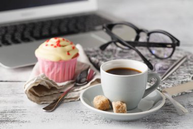 CoffeeBreak zaman Office