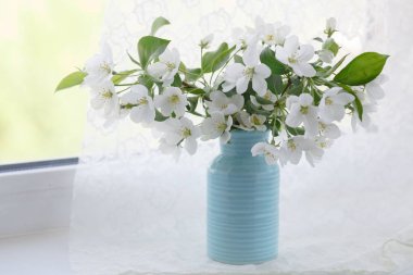 Cam kutlama için pembe elma çiçeği