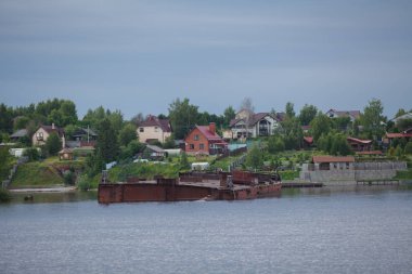 Eski terk edilmiş gemi ve inşaat için donatım Tarih yok 