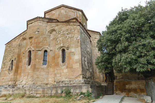 Detail der Kirche im jvari-Kloster, einem georgischen orthodoxen Mon — Stockfoto