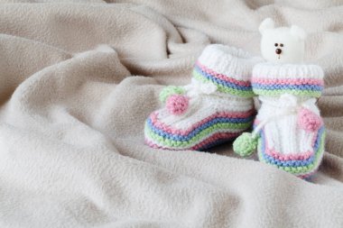 Yeni doğan ayakkabı konseptiyle Bebek Duyuru