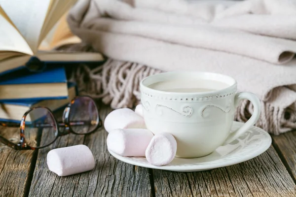 Cozy breakfast with warm plait and hot tea with milk — Stock Photo, Image