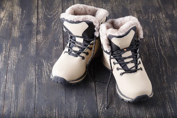 Жінка зимове взуття — стокове фото