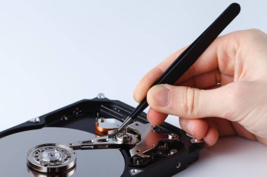 Veri kavramı, açık sabit disk araçları ile onarım