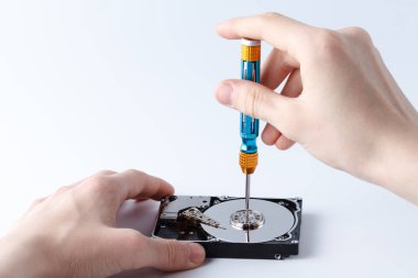 Sabit sürücü tamir