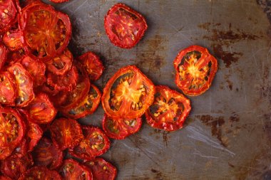 kırmızı domates Kurutulmuş