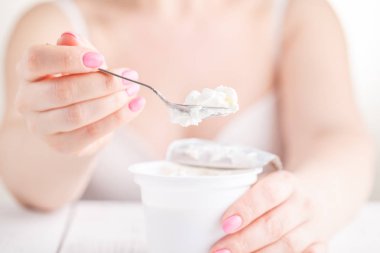 Kalın Yunan yoğurt kase