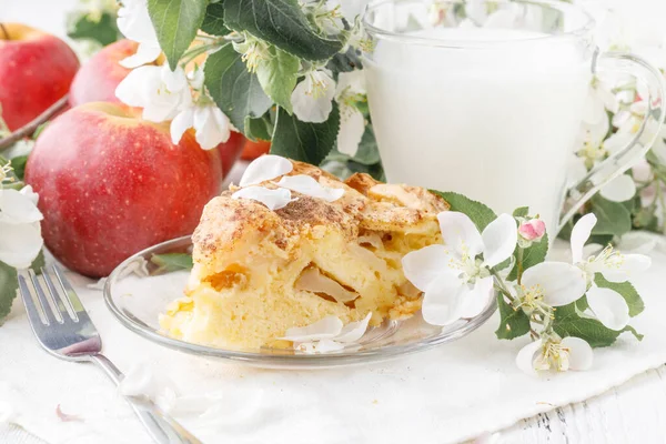 Board Delicious Apple Pie Table — Stock Photo, Image