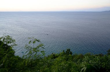 Dağların güzel koy bir görünüm.