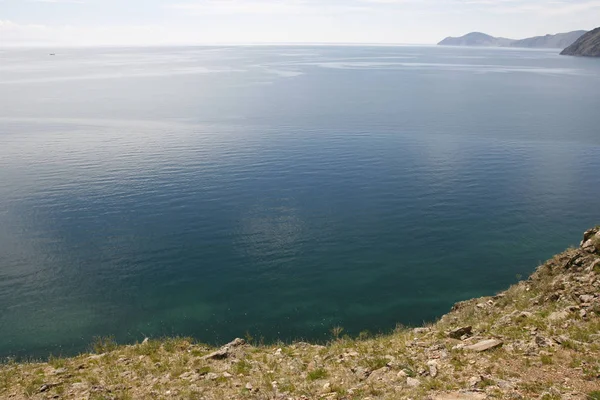 Den djupaste sjön i världen Baikal. — Stockfoto