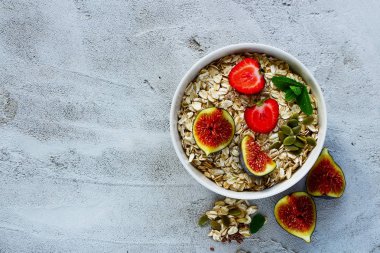 sağlıklı kahvaltı kompozisyon