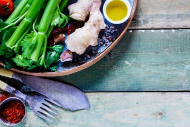 Çeşitli pişirme maddeler